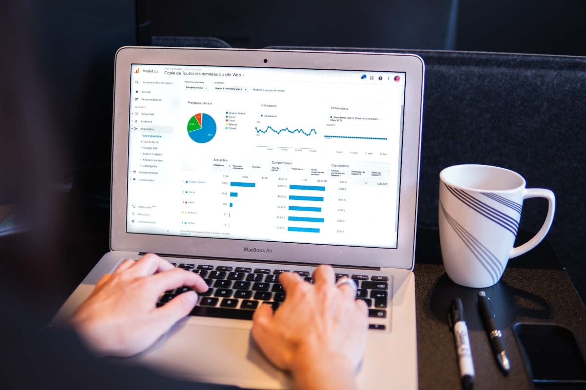 Como mejorar el trafico de mi pagina web y aumentar pedidos con SEO, anuncios y conversion